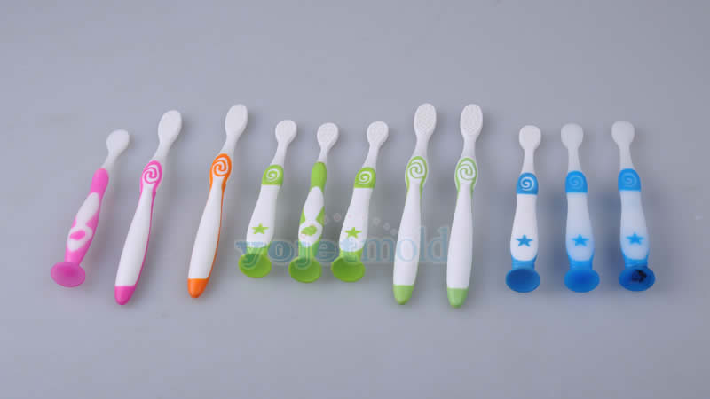 Bi-injection Children toothbrush